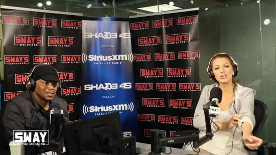 Click to view full size image
==============
blakelively-interview00697.jpg blakelively-interview00697.jpg