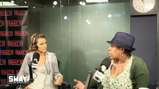 Click to view full size image
==============
blakelively-interview00757.jpg blakelively-interview00757.jpg