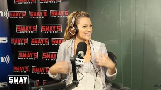 Click to view full size image
==============
blakelively-interview00778.jpg blakelively-interview00778.jpg