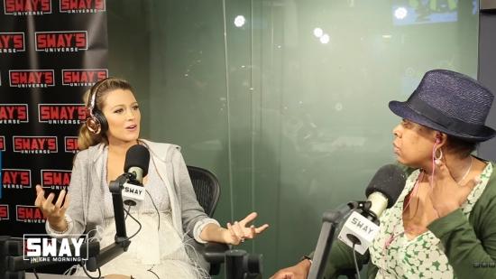Click to view full size image
==============
blakelively-interview00797.jpg blakelively-interview00797.jpg