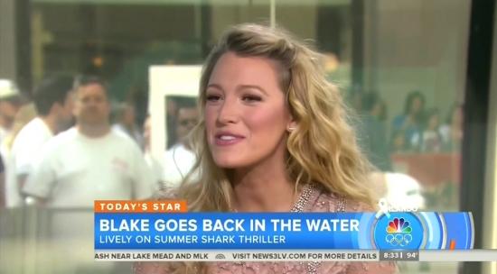 Click to view full size image
==============
blakelively-interview00060.jpg blakelively-interview00060.jpg
