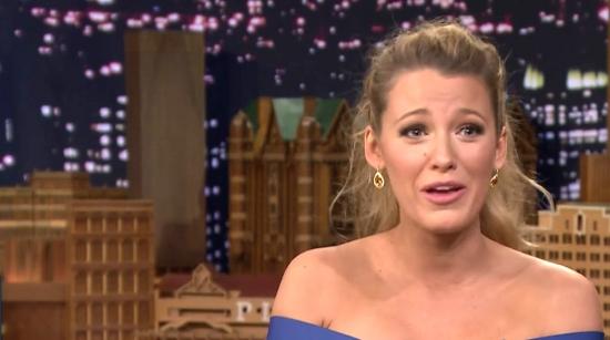Click to view full size image
==============
blakelively-interview00479.jpg blakelively-interview00479.jpg