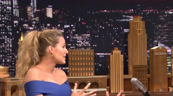 Click to view full size image
==============
blakelively-interview00485.jpg blakelively-interview00485.jpg