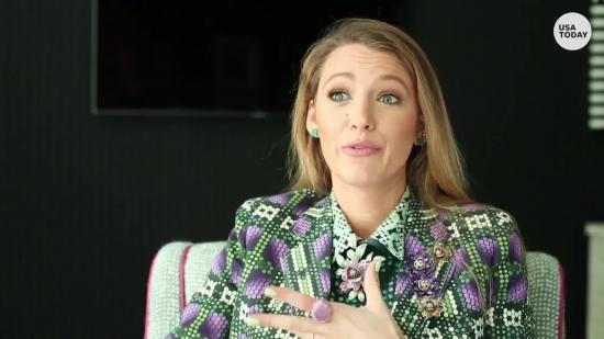 Blake_Lively_on_A_Simple_Favor_058.jpg