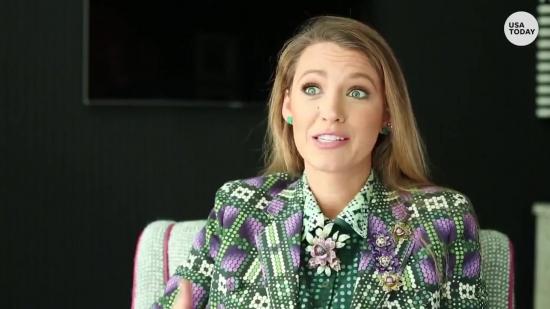 Blake_Lively_on_A_Simple_Favor_059.jpg