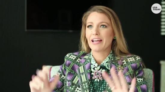 Blake_Lively_on_A_Simple_Favor_068.jpg