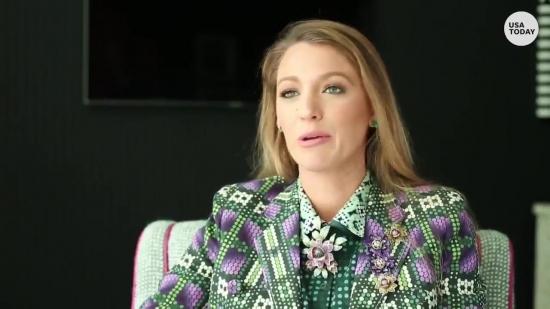Blake_Lively_on_A_Simple_Favor_098.jpg
