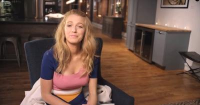 Click to view full size image
==============
blakelively_vogue0037.jpg blakelively_vogue0037.jpg