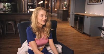 Click to view full size image
==============
blakelively_vogue0078.jpg blakelively_vogue0078.jpg