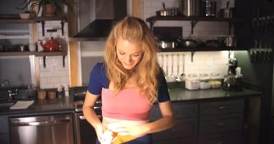 Click to view full size image
==============
blakelively_vogue0166.jpg blakelively_vogue0166.jpg