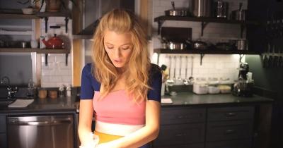 Click to view full size image
==============
blakelively_vogue0196.jpg blakelively_vogue0196.jpg