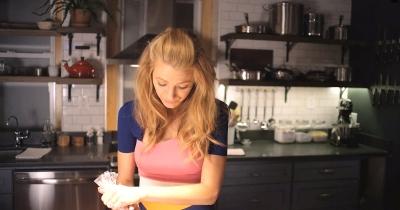 Click to view full size image
==============
blakelively_vogue0197.jpg blakelively_vogue0197.jpg