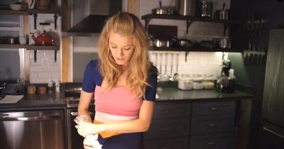 Click to view full size image
==============
blakelively_vogue0203.jpg blakelively_vogue0203.jpg