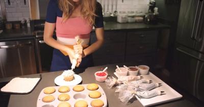 blakelively_vogue0209.jpg
