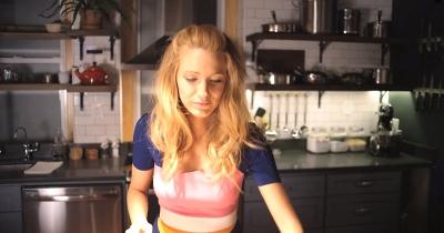 Click to view full size image
==============
blakelively_vogue0231.jpg blakelively_vogue0231.jpg