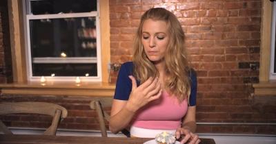 Click to view full size image
==============
blakelively_vogue0266.jpg blakelively_vogue0266.jpg