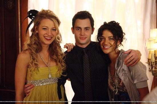 Click to view full size image
==============
GG-Stills-106-005.jpg GG-Stills-106-005.jpg