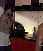 S03E08_215.jpg