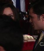 S03E08_569.jpg