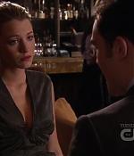 S03E08_632.jpg