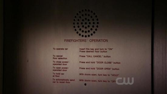 S03E09_382.jpg