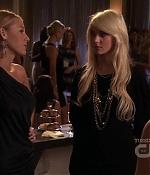 S03E09_141.jpg