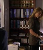 S03E09_242.jpg