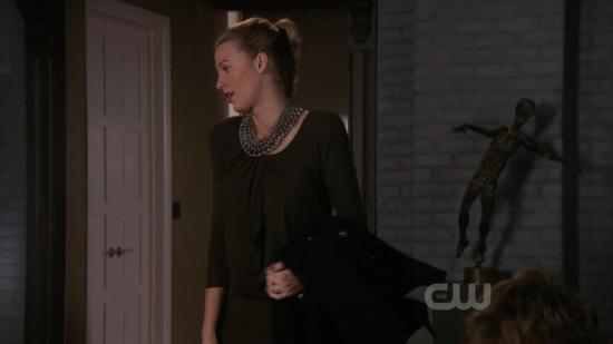 S03E10_207.jpg