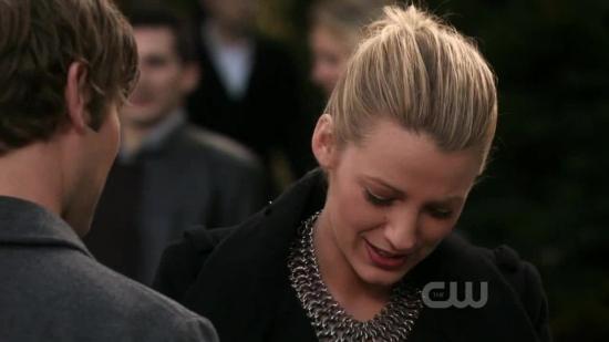 S03E10_302.jpg