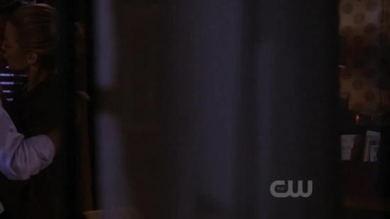 Click to view full size image
==============
S03E10_548.jpg S03E10_548.jpg
