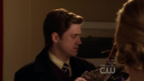 Click to view full size image
==============
S03E11_286.jpg S03E11_286.jpg