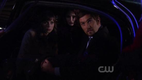 Click to view full size image
==============
S03E16_297.jpg S03E16_297.jpg
