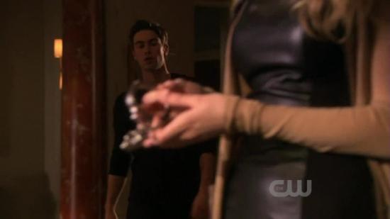 S03E17_009.jpg