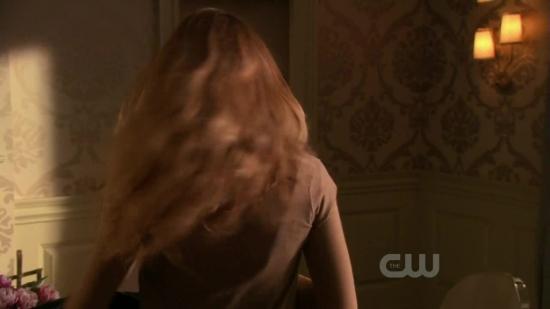 S03E17_011.jpg