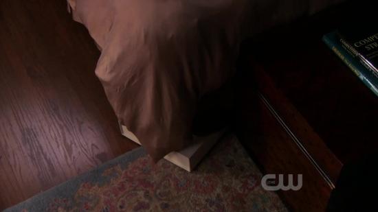 Click to view full size image
==============
S03E17_569.jpg S03E17_569.jpg