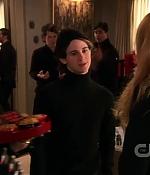 S03E17_317.jpg