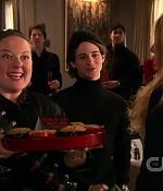 S03E17_318.jpg