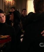 S03E17_326.jpg
