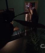 S03E18_502.jpg