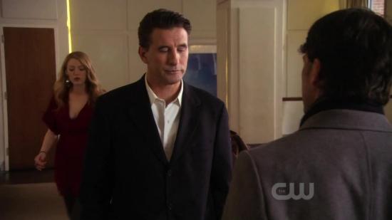 S03E19_416.jpg
