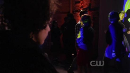 S03E19_525.jpg