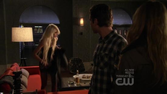 Click to view full size image
==============
S03E19_740.jpg S03E19_740.jpg