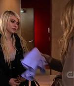 S03E19_225.jpg