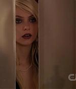 S03E19_286.jpg