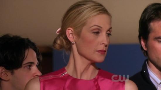 S03E20_279.jpg