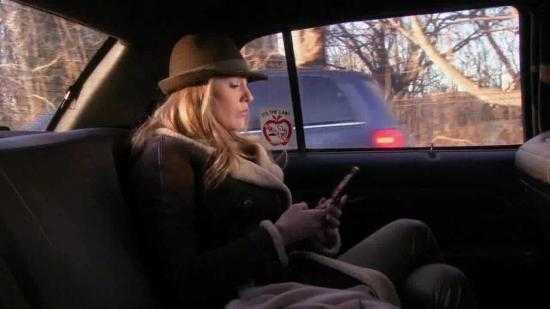 S03E22_145.jpg