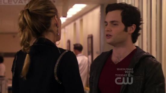 Click to view full size image
==============
S03E22_299.jpg S03E22_299.jpg