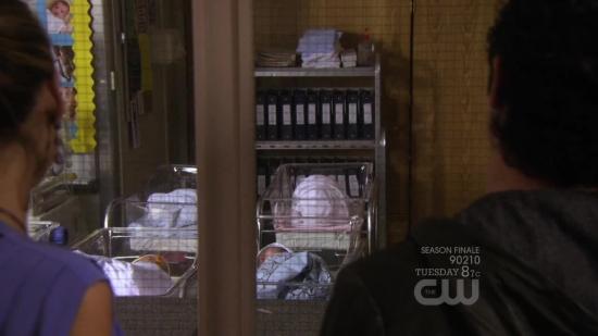 S03E22_355.jpg