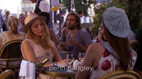S04E01_040.jpg