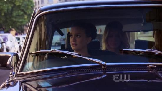 Click to view full size image
==============
S04E01_362.jpg S04E01_362.jpg